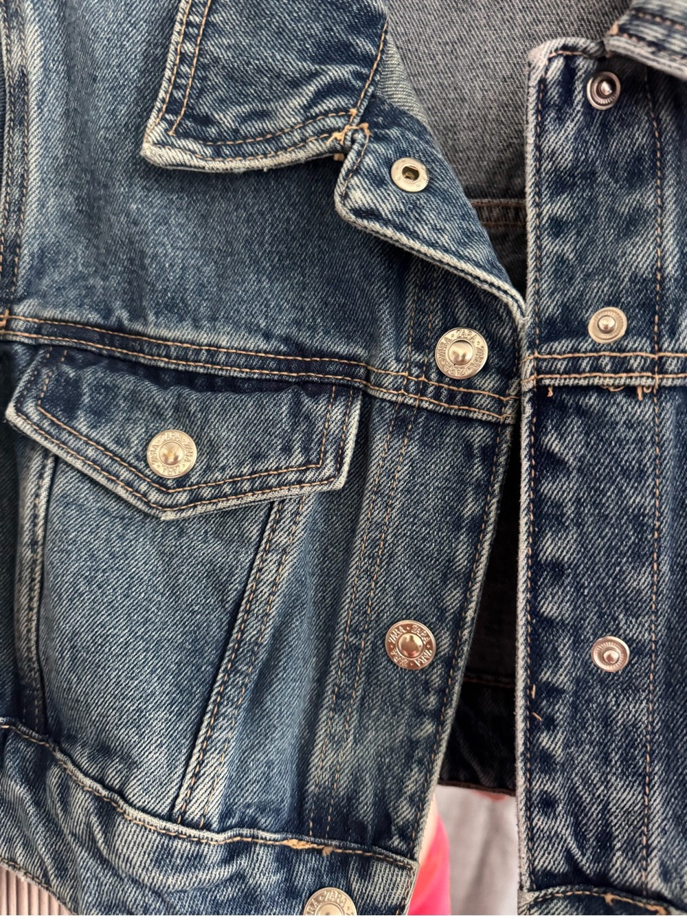 Zara Cropped Denim Jacket - Picture 7 of 8
